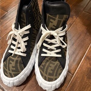Fendi Men's High-Top Sneakers - Black and Brown size 13